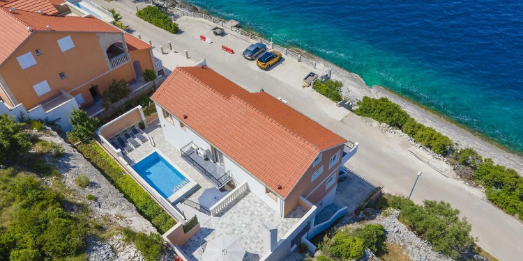 Holiday House Neda